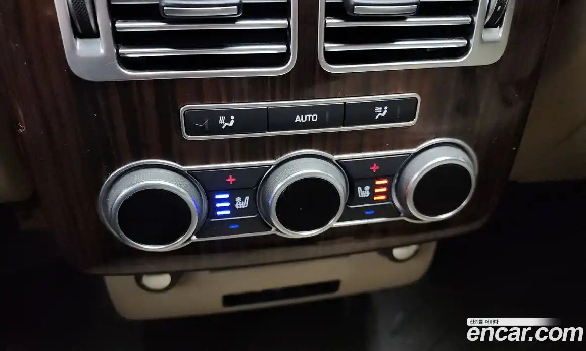 Land Rover Range-Rover 2016 4.4 Автомат в Москве № 166467, фото 5