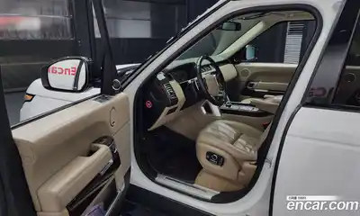 Land Rover Range-Rover 2016 4.4 Автомат в Москве № 166467, миниатюра 8