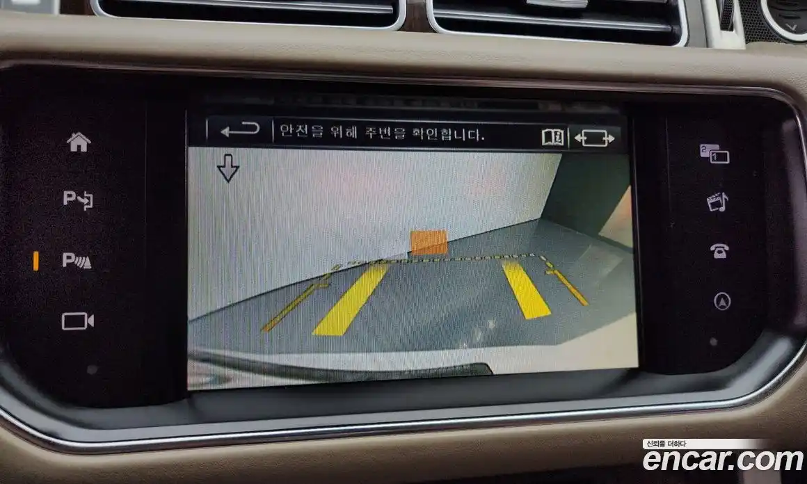 Land Rover Range-Rover 2016 4.4 Автомат в Москве № 166467, фото 9