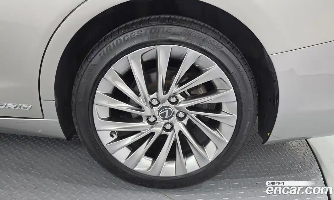 Lexus ES 2021 2.5 Автомат в Москве № 168167, фото 5