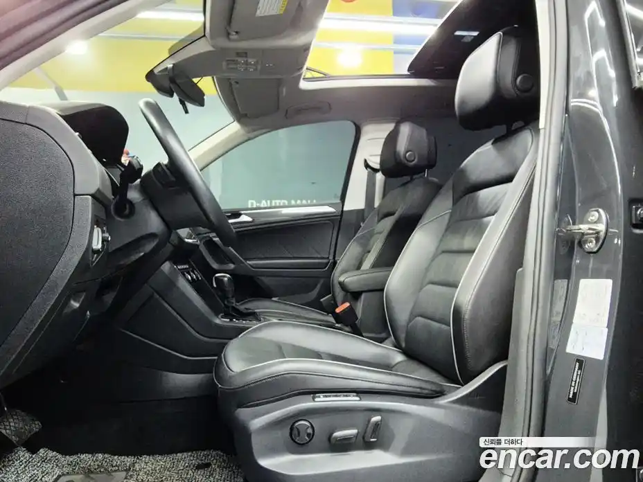 Volkswagen Tiguan 2020 2.0 Автомат в Москве № 169191, фото 12