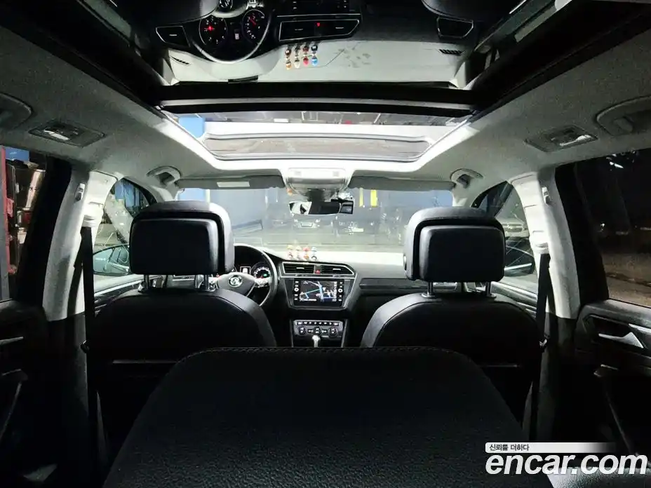 Volkswagen Tiguan 2020 2.0 Автомат в Москве № 169191, фото 14