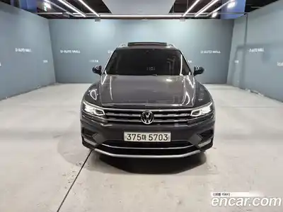Volkswagen Tiguan 2020 2.0 Автомат в Москве № 169191, миниатюра 2