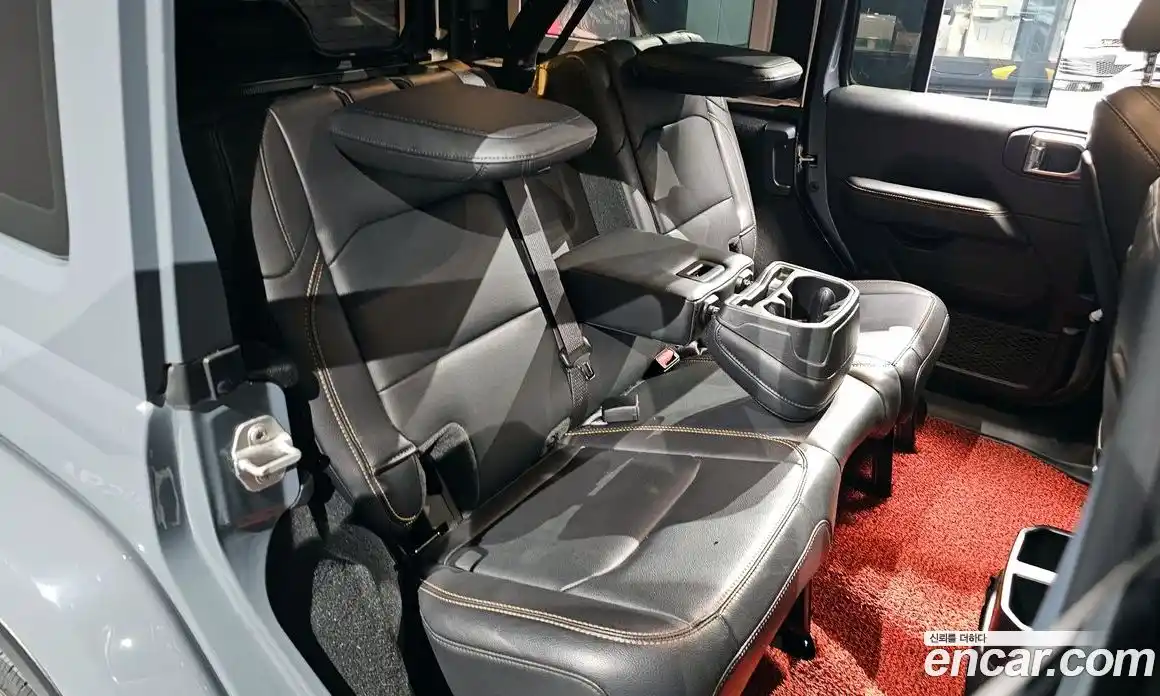 Jeep Wrangler 2024 2.0 Автомат в Москве № 169356, фото 10