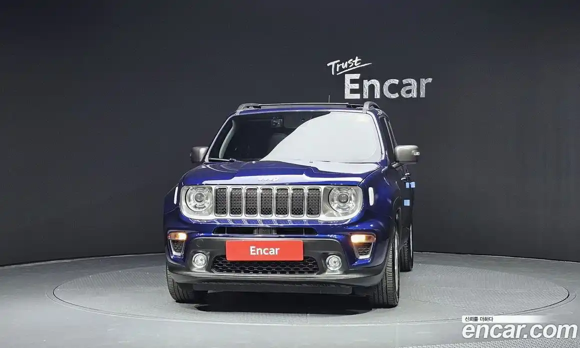 Jeep Renegade 2019 2.4 Автомат в Москве № 169788, фото 1
