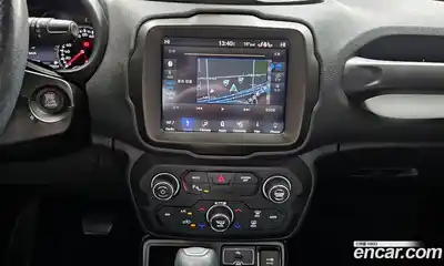 Jeep Renegade 2019 2.4 Автомат в Москве № 169788, миниатюра 11