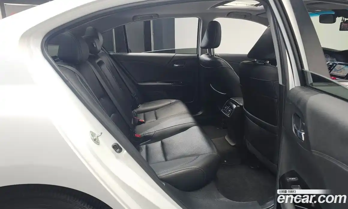 Honda Accord 2017 2.4 Автомат в Москве № 170564, фото 12