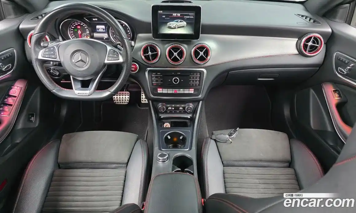 Mercedes-Benz CLA-Class 2018 2.0 Автомат в Москве № 181995, фото 13