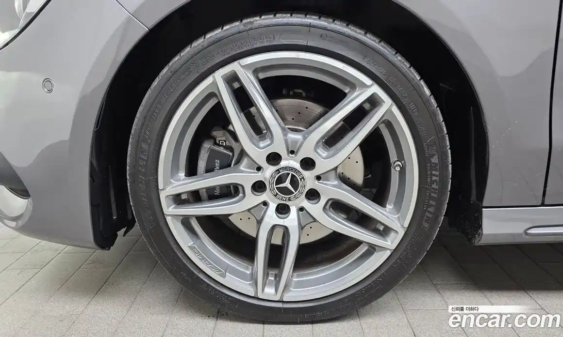 Mercedes-Benz CLA-Class 2018 2.0 Автомат в Москве № 181995, фото 19