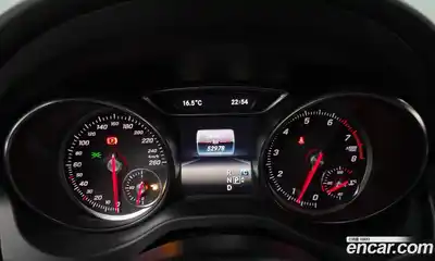 Mercedes-Benz CLA-Class 2018 2.0 Автомат в Москве № 181995, миниатюра 7