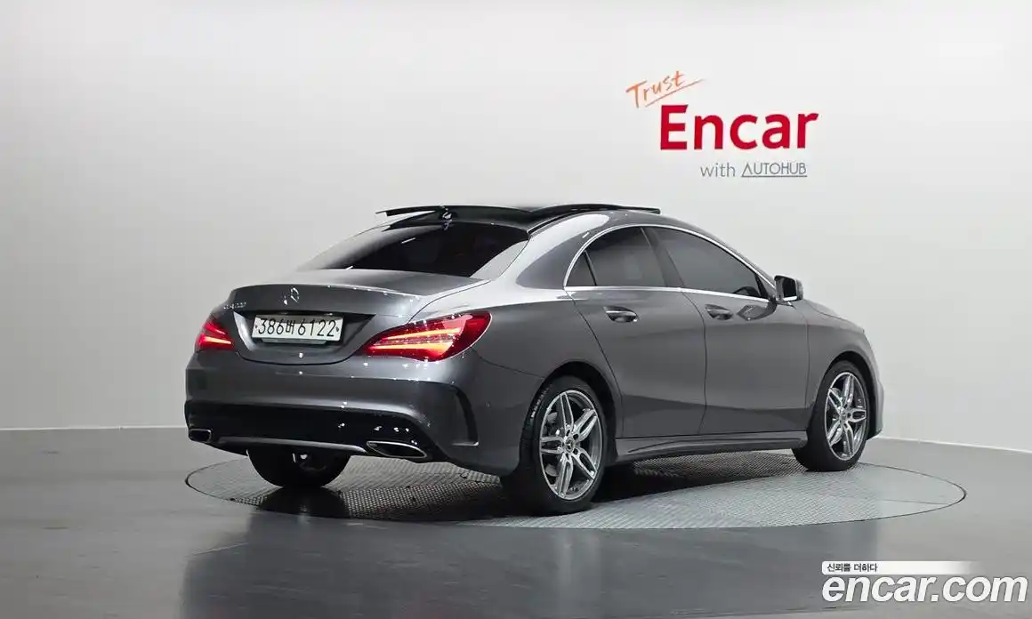 Mercedes-Benz CLA-Class 2018 2.0 Автомат в Москве № 181995, фото 9