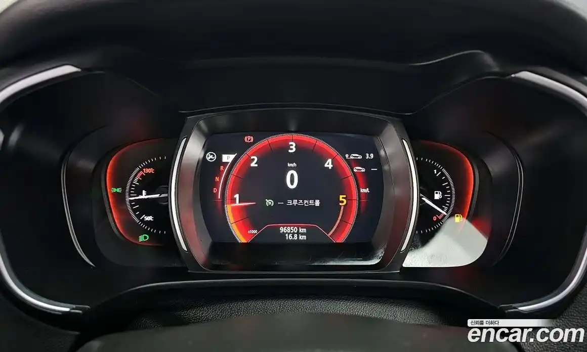 Renault QM6 2017 2.0 Автомат в Москве № 182757, фото 18