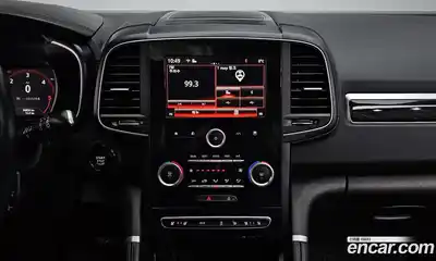 Renault QM6 2017 2.0 Автомат в Москве № 182757, миниатюра 6