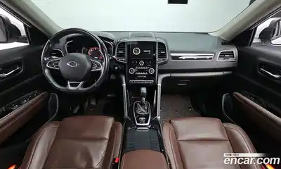 Renault QM6 2017 2.0 Автомат в Москве № 182757, миниатюра 8