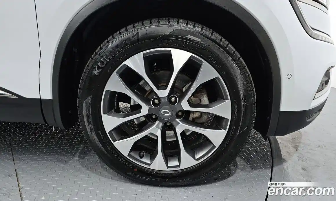 Renault QM6 2017 2.0 Автомат в Москве № 182757, фото 10