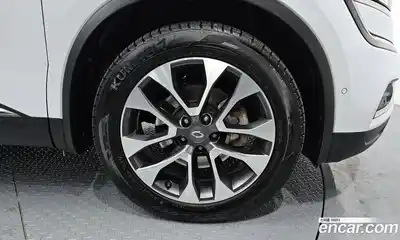 Renault QM6 2017 2.0 Автомат в Москве № 182757, миниатюра 10