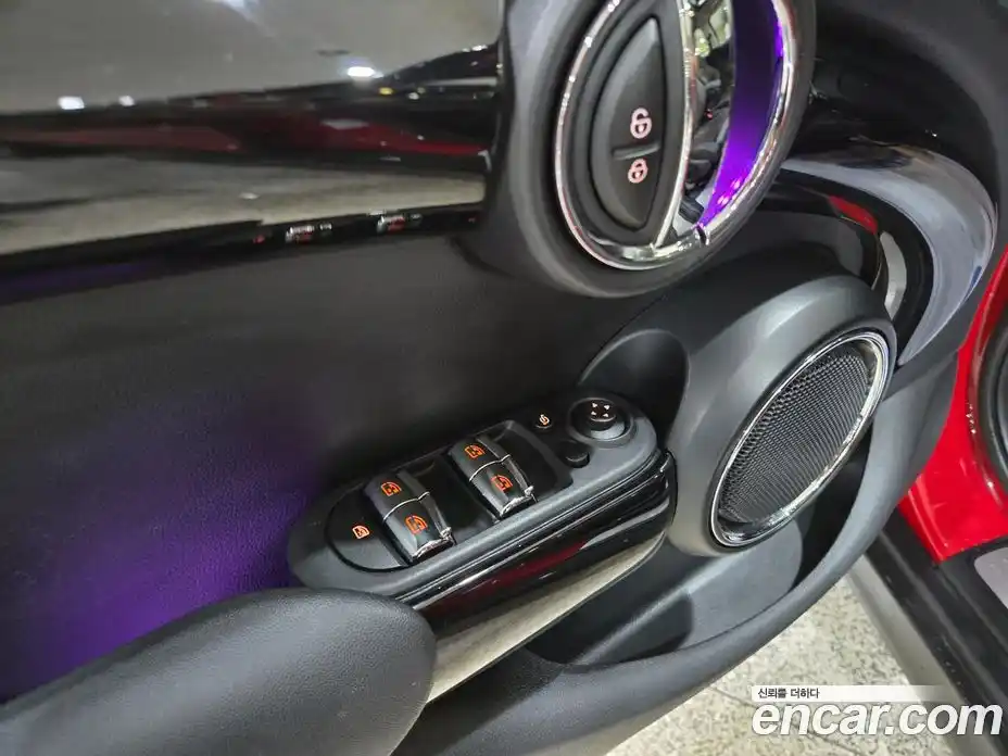 Mini Cooper 2020 2.0 Автомат в Москве № 183186, фото 15