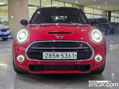 Mini Cooper 2020 2.0 Автомат в Москве № 183186, миниатюра 2