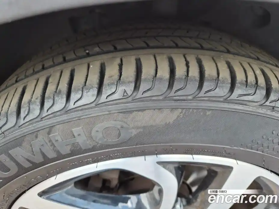 Renault QM3 2015 1.5 Автомат в Москве № 186290, фото 9