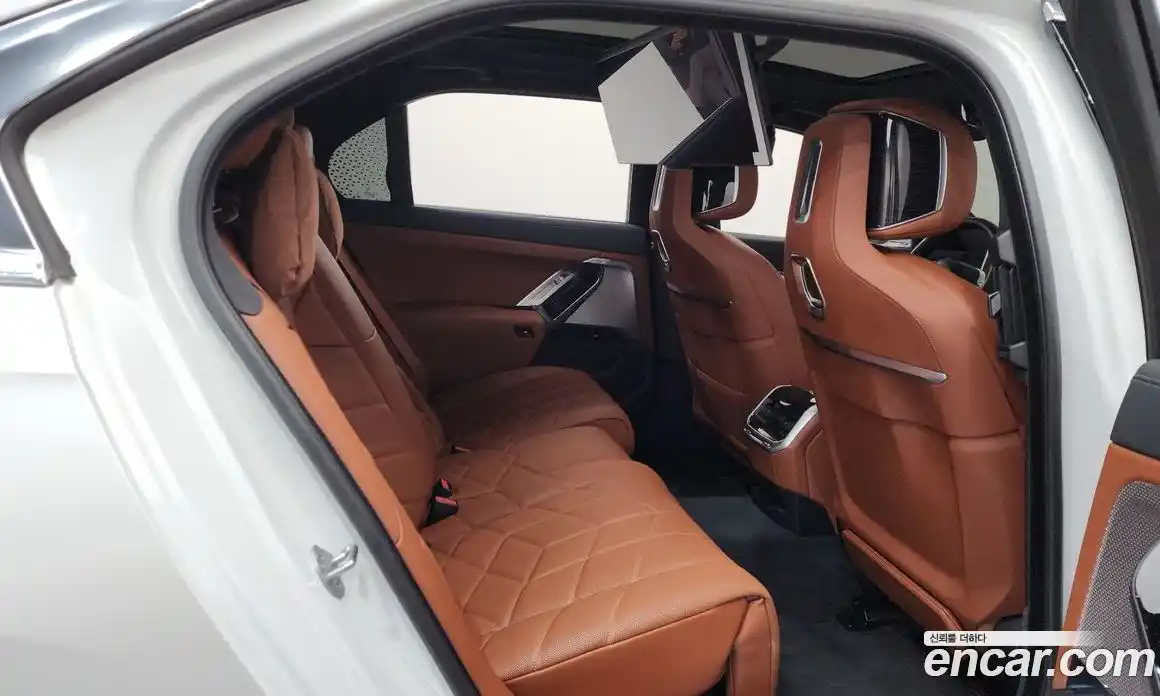 BMW 7-Series 2025 3.0 Автомат в Москве № 187254, фото 12