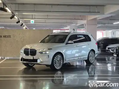 BMW X7, 2025