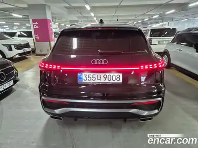 Audi Q5 2025 2.0 Автомат в Москве № 188929, миниатюра 4
