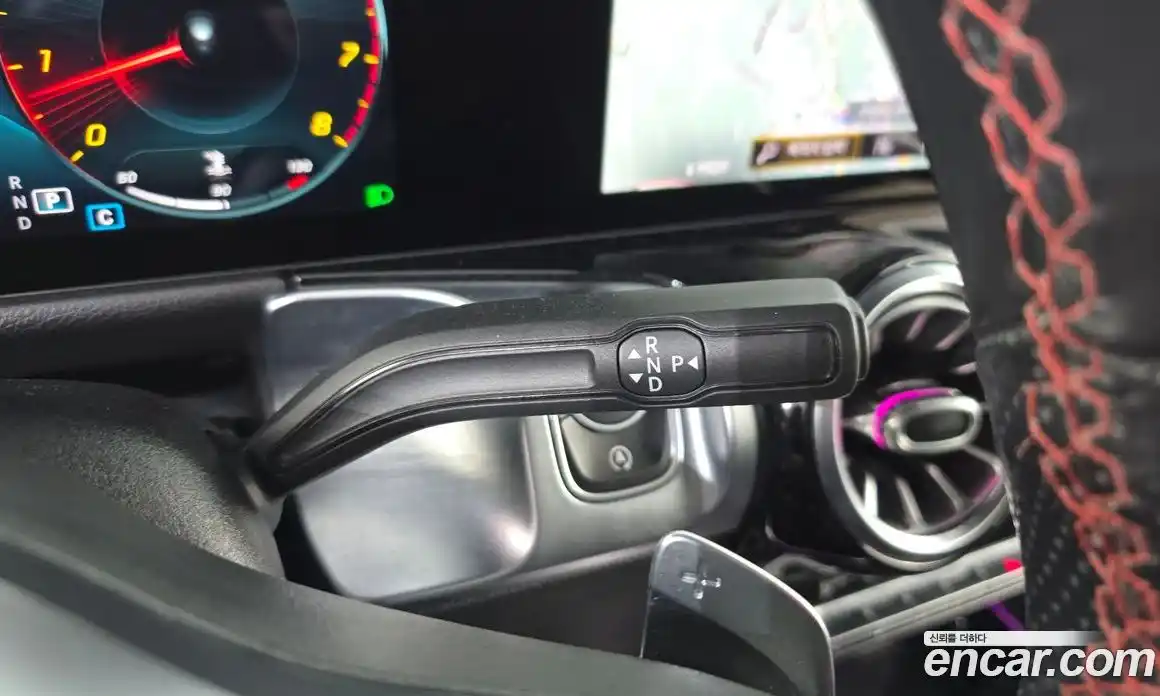 Mercedes-Benz GLB-Class 2021 2.0 Автомат в Москве № 195086, фото 15