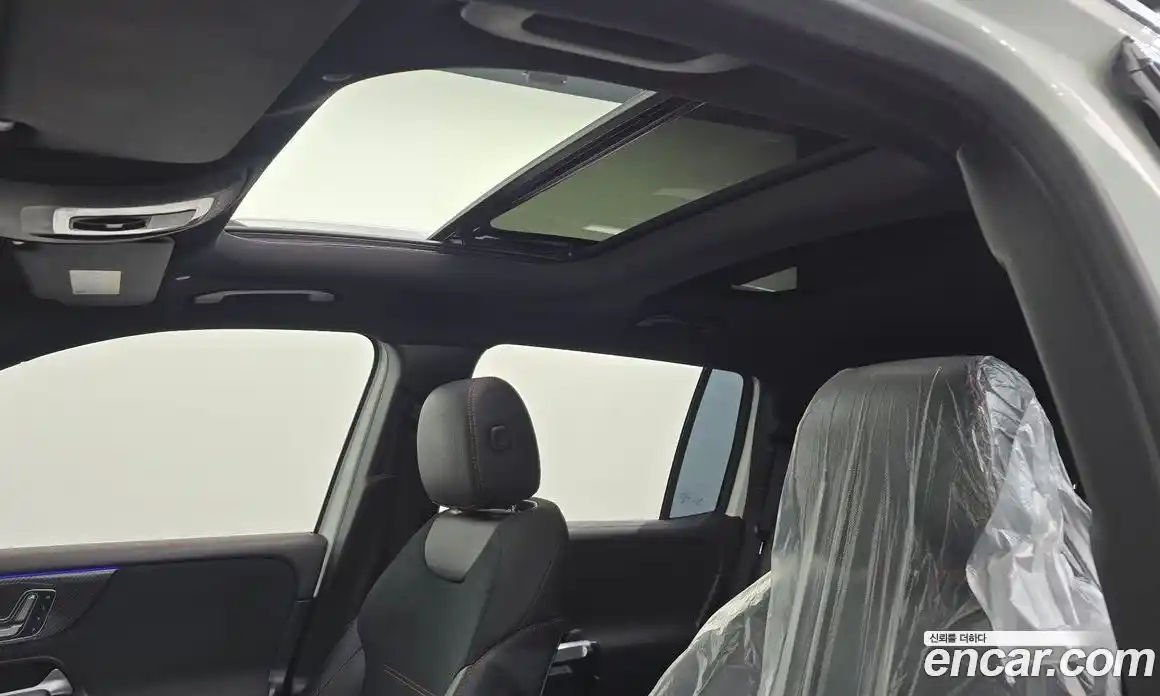 Mercedes-Benz GLB-Class 2021 2.0 Автомат в Москве № 195086, фото 18