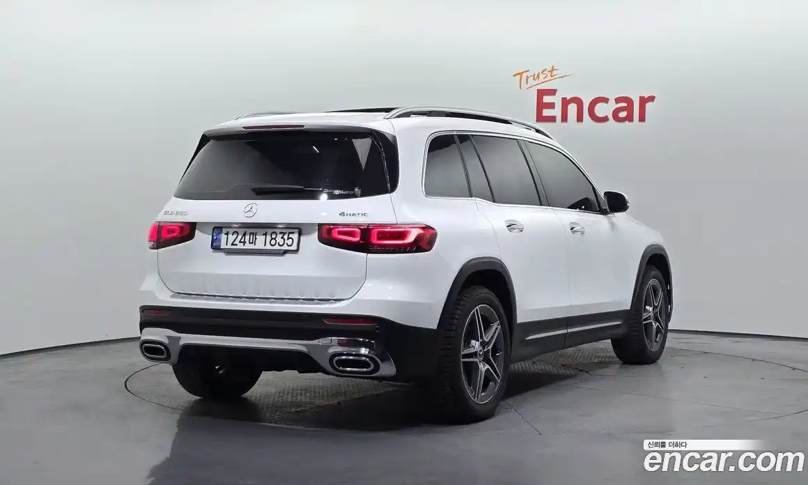 Mercedes-Benz GLB-Class 2021 2.0 Автомат в Москве № 195086, фото 5