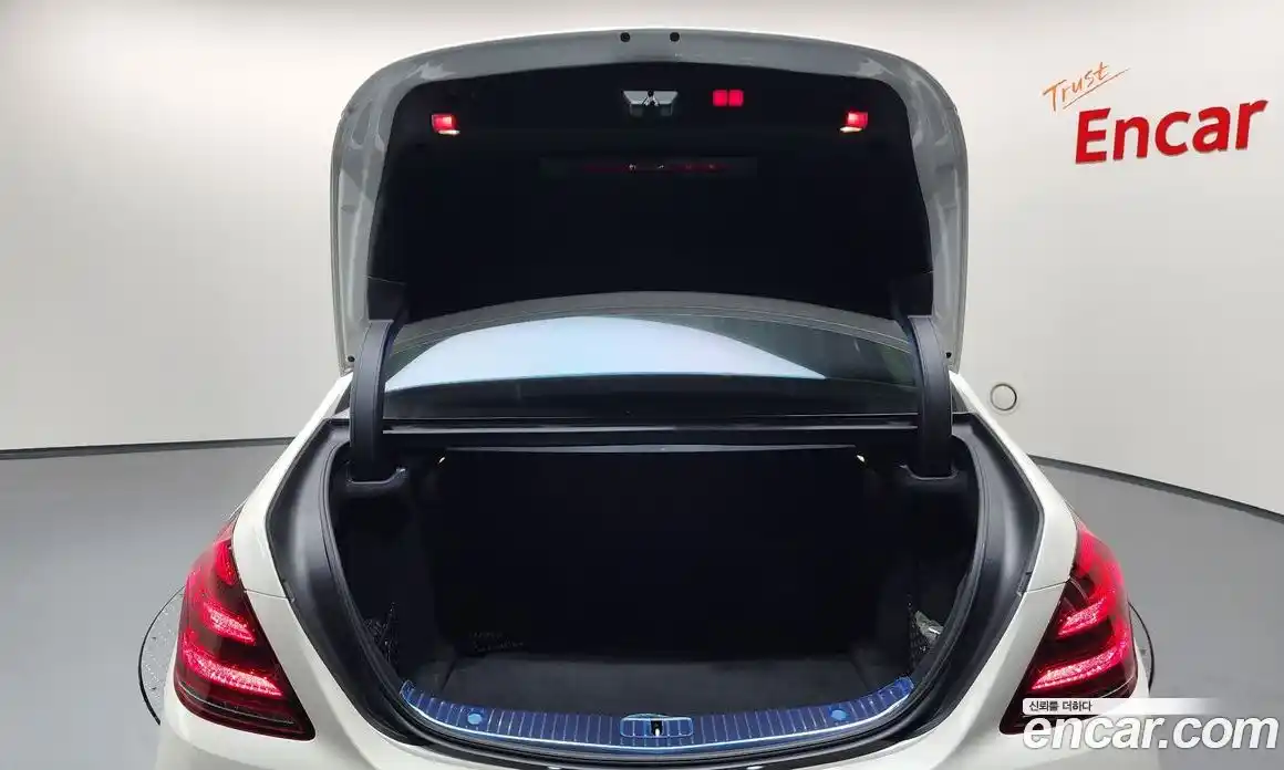 Mercedes-Benz S-Class 2020 4.0 Автомат в Москве № 195338, фото 7