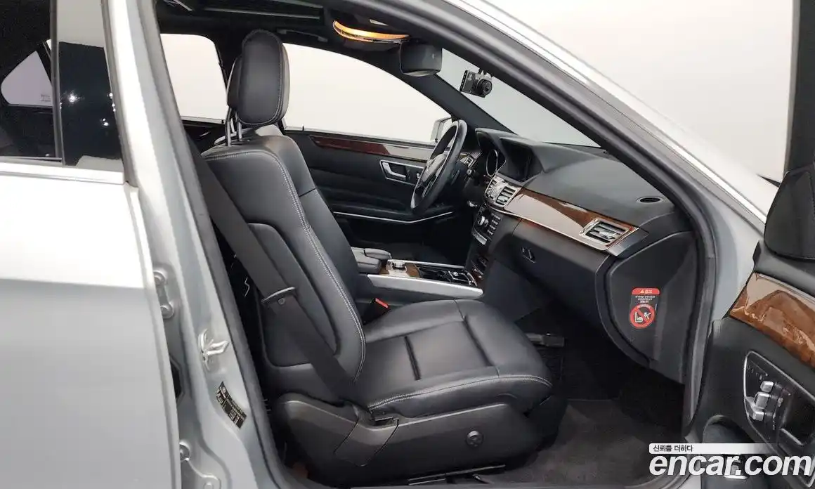 Mercedes-Benz E-Class 2014 2.0 Автомат в Москве № 195495, фото 11