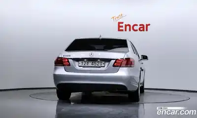 Mercedes-Benz E-Class 2014 2.0 Автомат в Москве № 195495, миниатюра 4