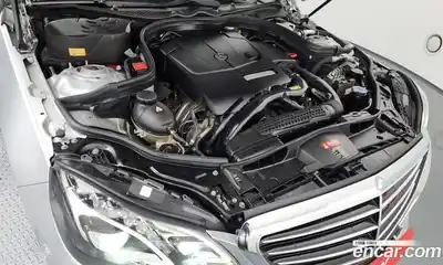 Mercedes-Benz E-Class 2014 2.0 Автомат в Москве № 195495, миниатюра 6