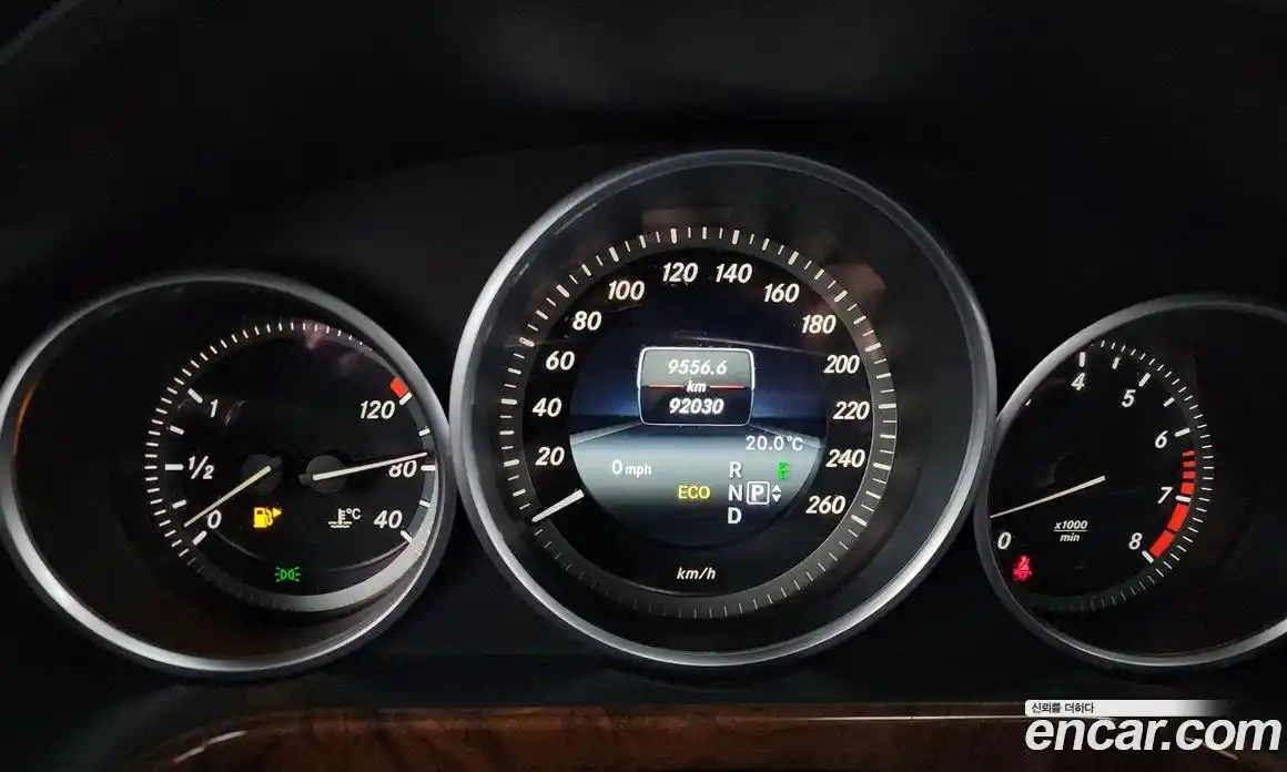 Mercedes-Benz E-Class 2014 2.0 Автомат в Москве № 195495, фото 8