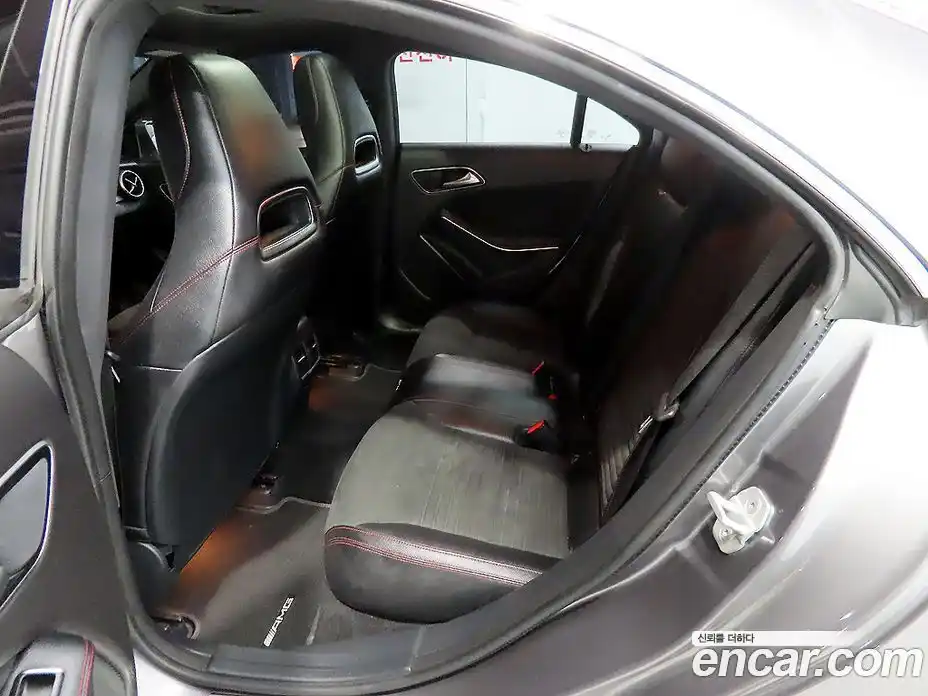 Mercedes-Benz CLA-Class 2018 2.0 Автомат в Москве № 195597, фото 12