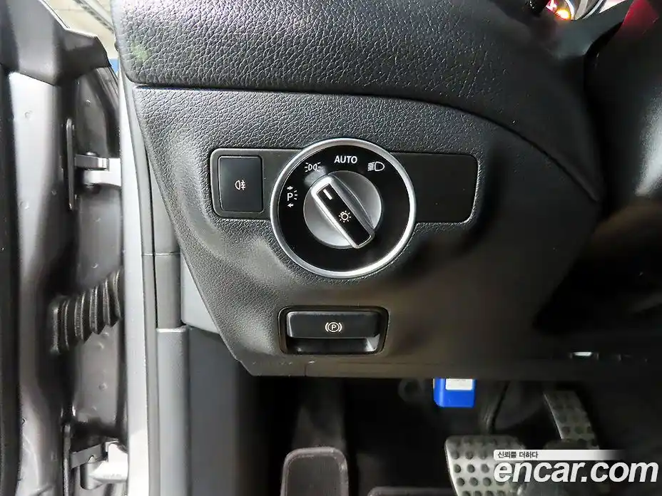 Mercedes-Benz CLA-Class 2018 2.0 Автомат в Москве № 195597, фото 14