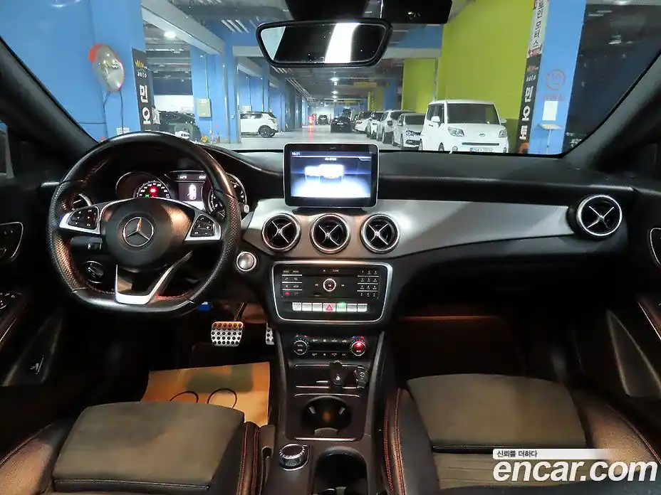 Mercedes-Benz CLA-Class 2018 2.0 Автомат в Москве № 195597, фото 7