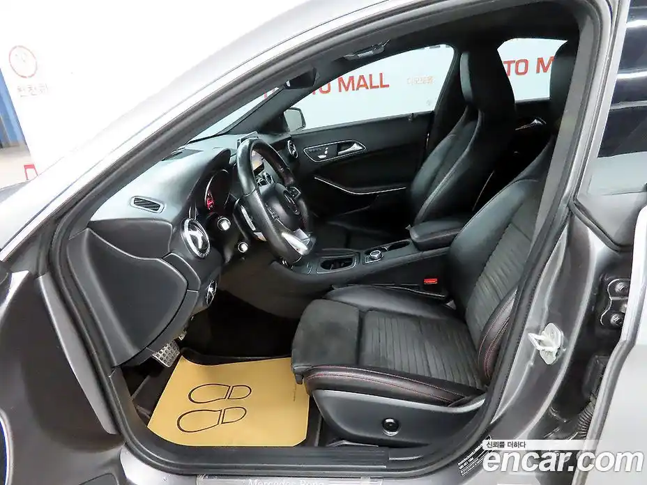 Mercedes-Benz CLA-Class 2018 2.0 Автомат в Москве № 195597, фото 10