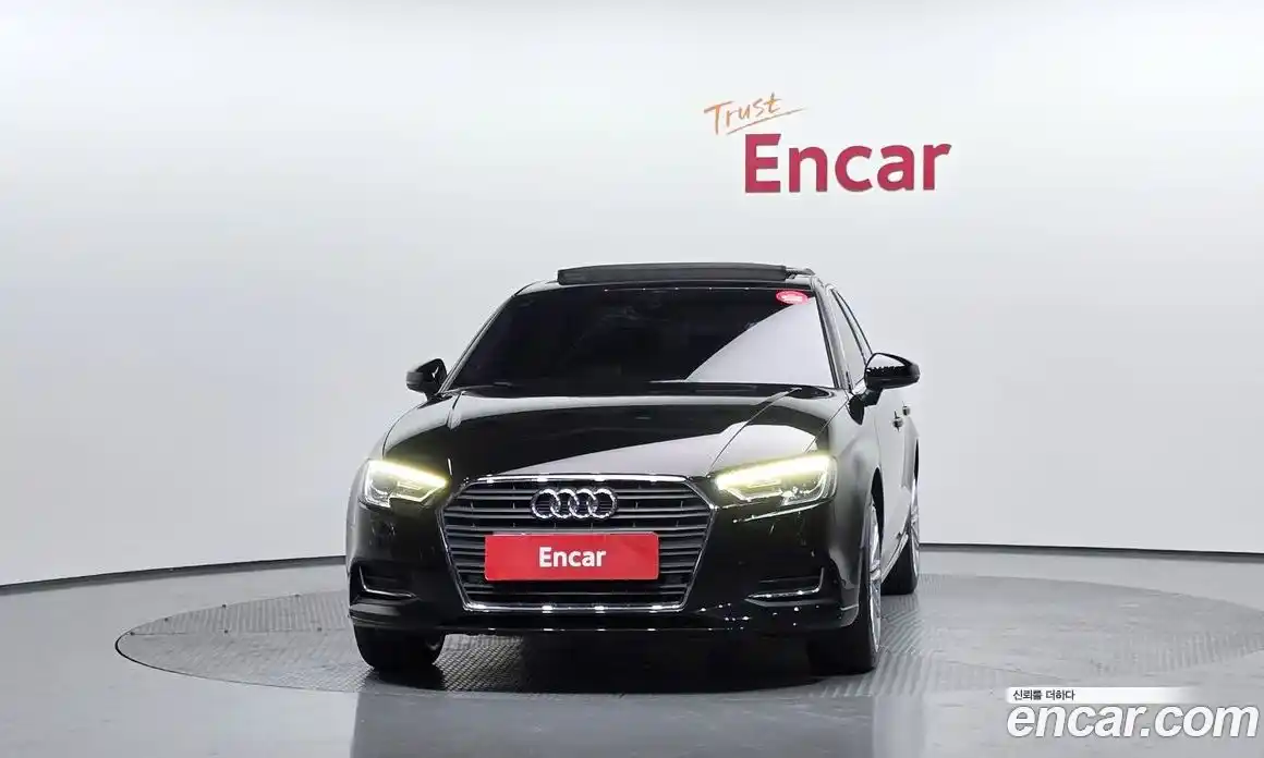 Audi A3 2018 2.0 Автомат в Москве № 196229, фото 7