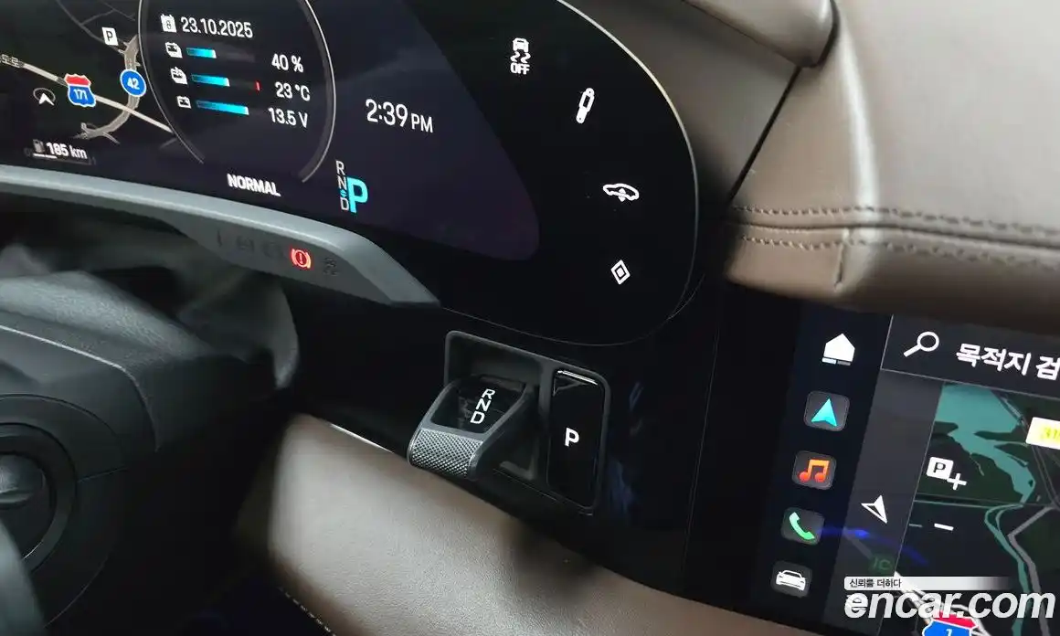 Porsche Taycan 2021 0.1 Автомат в Москве № 197346, фото 9