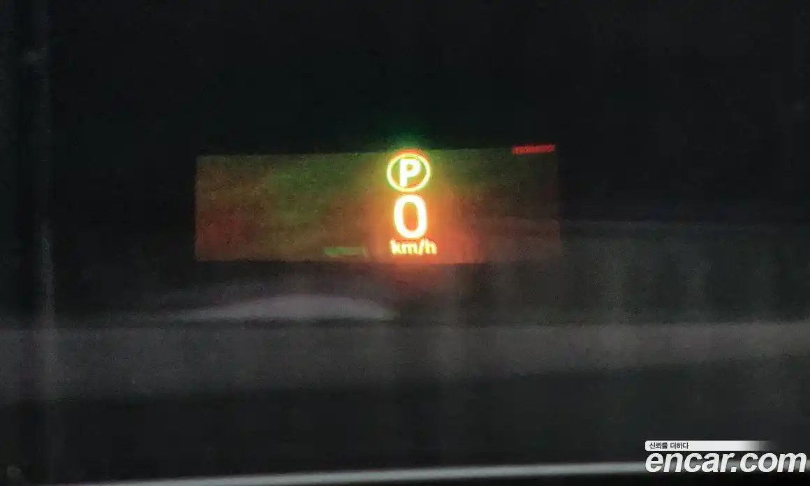 Land Rover Range-Rover Evoque 2017 2.0 Автомат в Москве № 198210, фото 2