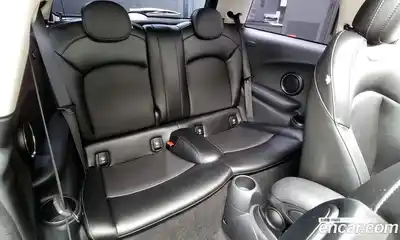 Mini Cooper 2015 1.5 Автомат в Москве № 198444, миниатюра 12