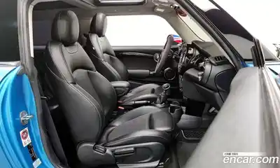 Mini Cooper 2015 1.5 Автомат в Москве № 198444, миниатюра 10