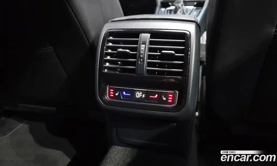 Volkswagen Arteon 2022 2.0 Автомат в Москве № 198982, фото 9