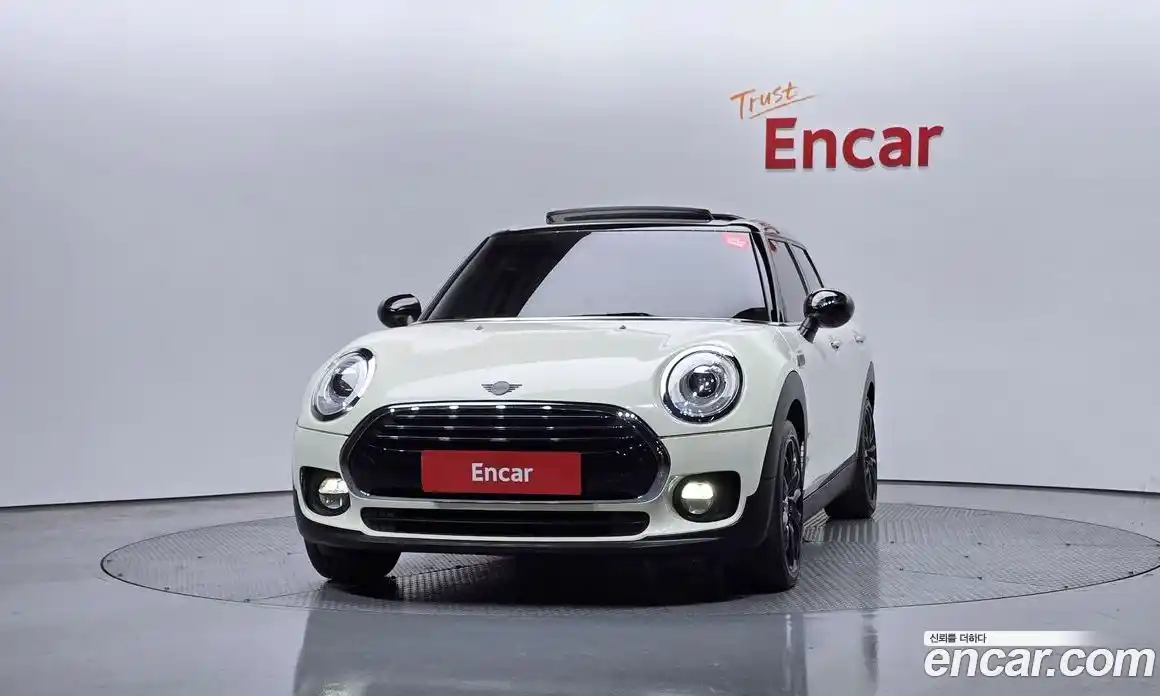 Mini Clubman 2016 1.5 Автомат в Москве № 200976, фото 10