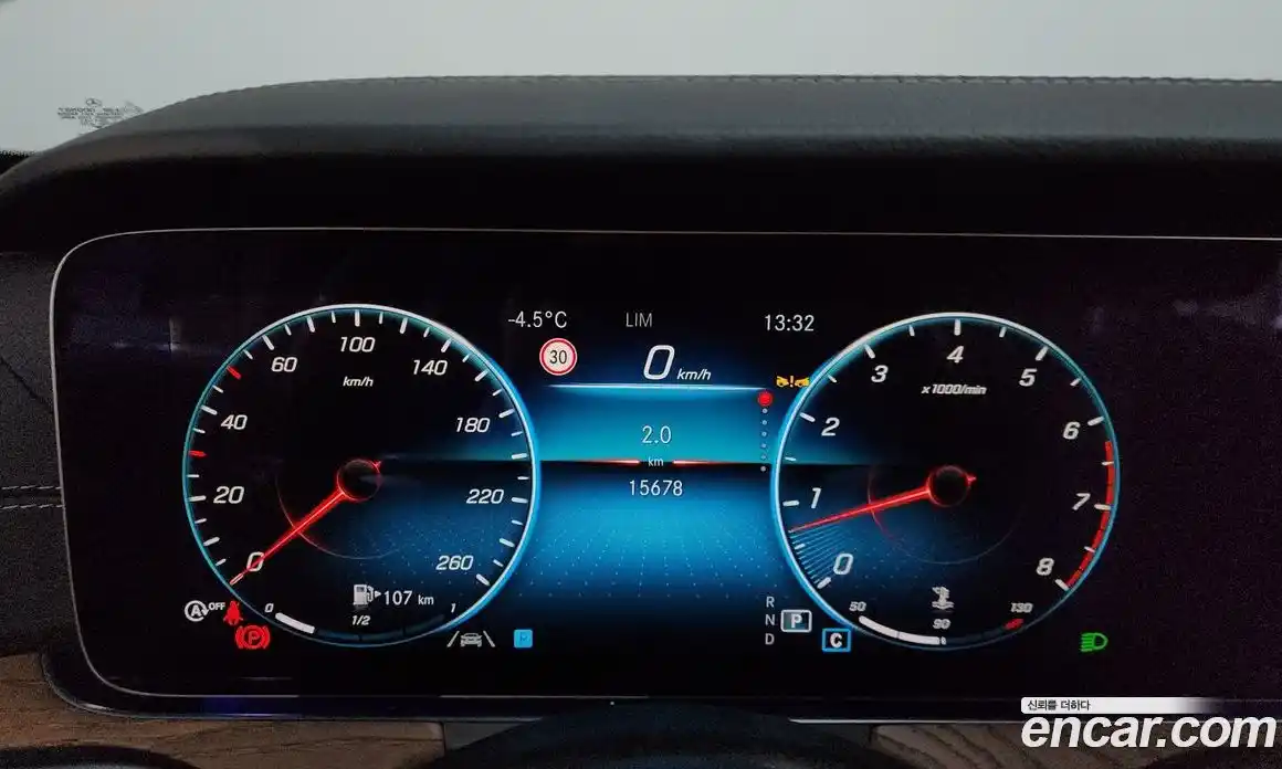 Mercedes-Benz E-Class 2022 2.0 Автомат в Москве № 202709, фото 15