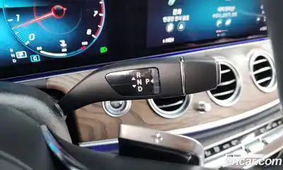 Mercedes-Benz E-Class 2022 2.0 Автомат в Москве № 202709, миниатюра 5
