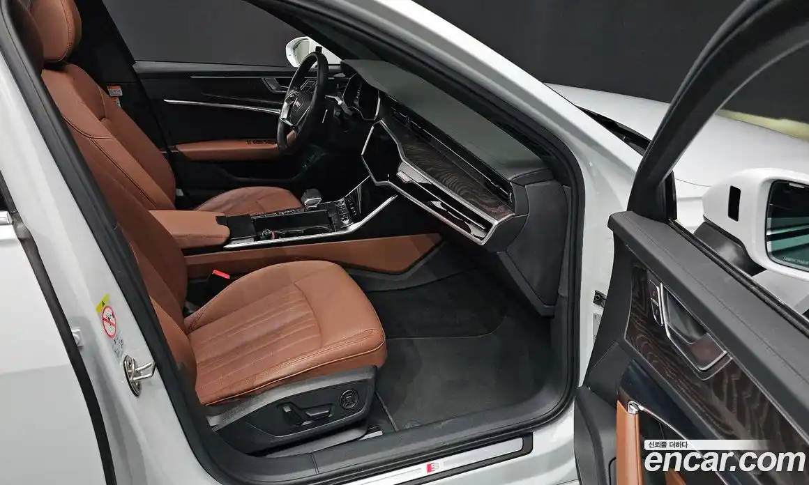 Audi A6 2023 2.0 Автомат в Москве № 204291, фото 18