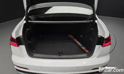 Audi A6 2023 2.0 Автомат в Москве № 204291, миниатюра 7