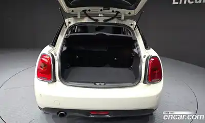 Mini Cooper 2015 1.5 Автомат в Москве № 207649, миниатюра 11